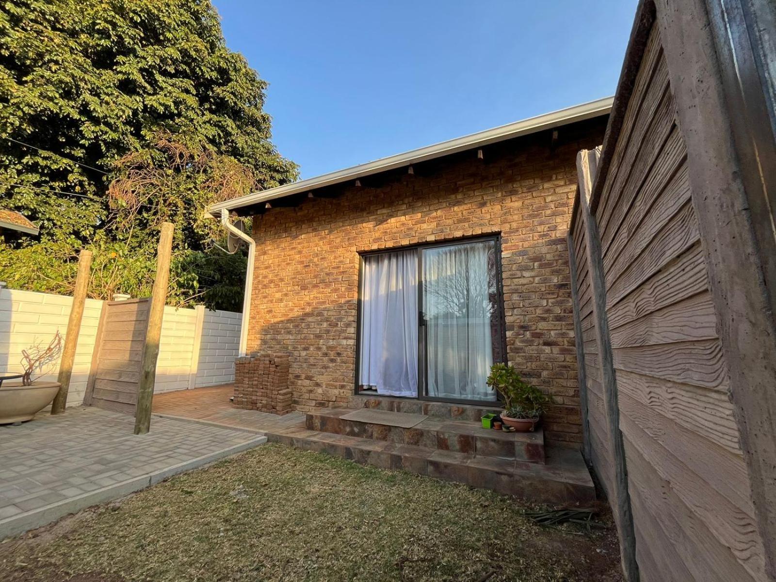 Douwe Cottages Pretoria-Noord Extérieur photo