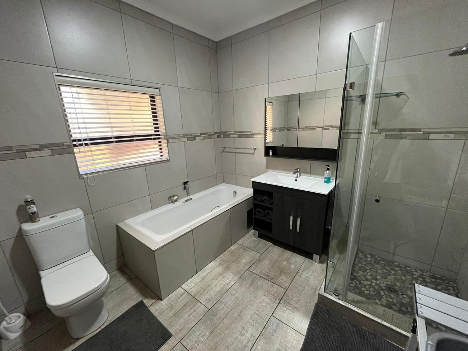 Douwe Cottages Pretoria-Noord Extérieur photo
